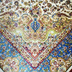 шелковый персидский ковер