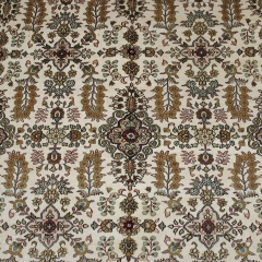Tapis en soie fait à la main