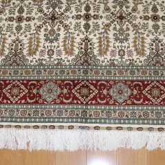 Tapis en soie fait à la main