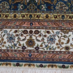 Tapis en soie fait à la main