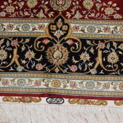 Tapis en soie fait à la main