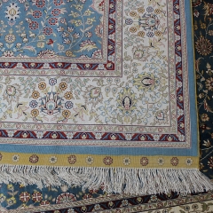 Tapis en soie fait à la main