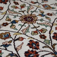 Tapis en soie fait à la main