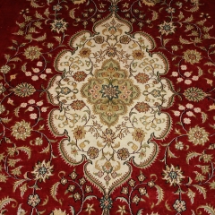 Tapis en soie fait à la main