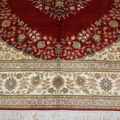 Tapis en soie fait à la main