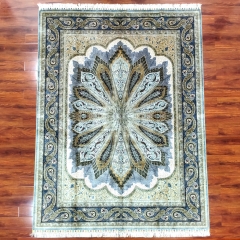Tapis en soie fait à la main