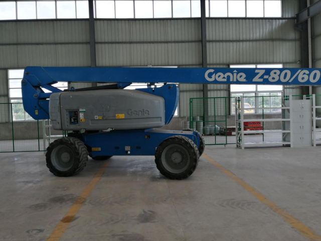 2013 GENIE Z80/60 BOOM LIFT