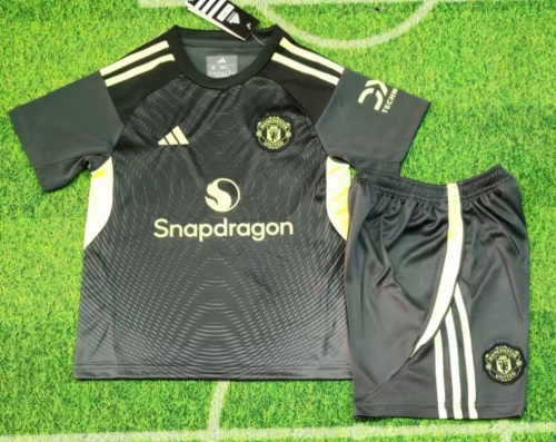 Kids 2025/26 Manchester United Goalkeeper Black & Gray Kids/Youth Soccer Uniform-208/507/812