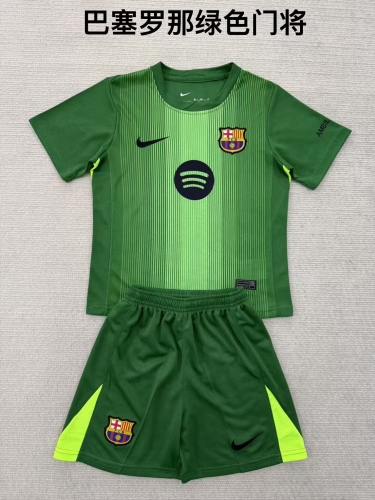 Kids 2025/26 Barcelona Goalkeeper Green Kids/Youth Soccer Uniform-208