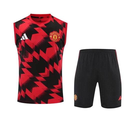 2025/26 Manchester United Black & Red Thailand Soccer Training Vest Suit-418