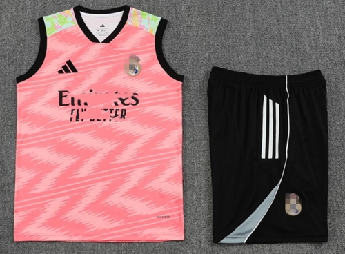 2025/26 Rea Madrid Pink Thailand Soccer Training Vest Set-418