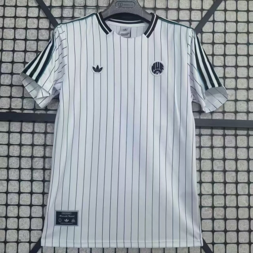 2025/26 Retro Version Newcastle United White Thailand Soccer Jersey AAA-95/23