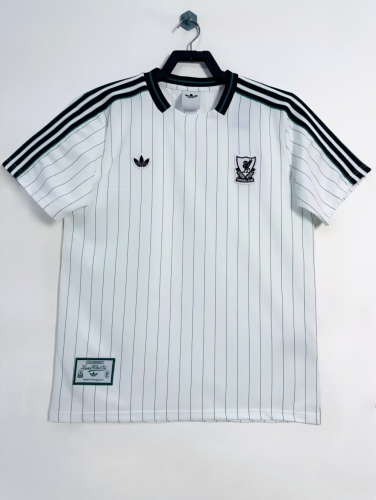 2025/26 Retro Version Liverpool White Thailand Soccer Jerseys AAA-23/416/95/811