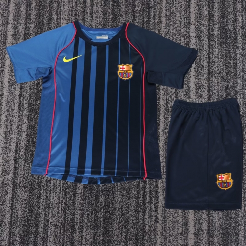 Kids 04/05 Retro Version Barcelona Away Blue Kids/Youth Soccer Uniform-811
