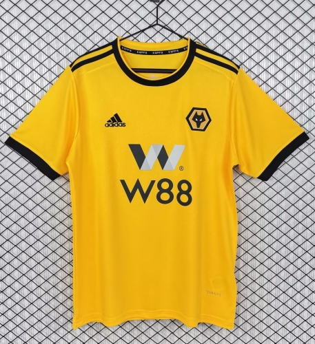 18/19 Retro Version Wolverhampton Wanderers Home Yellow Thailand Soccer Jersey AAA-503