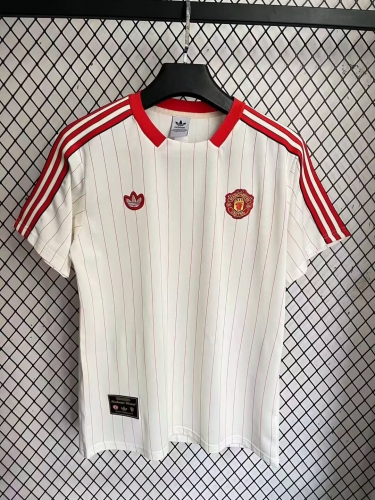 2025/26 Retro Manchester United White Thailand Soccer Jersey AAA-811/23/510