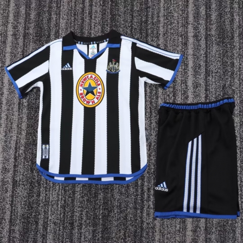 Kids 99/00 Retro Version Newcastle United Home Black & White Kids/Youth Soccer Uniform-811