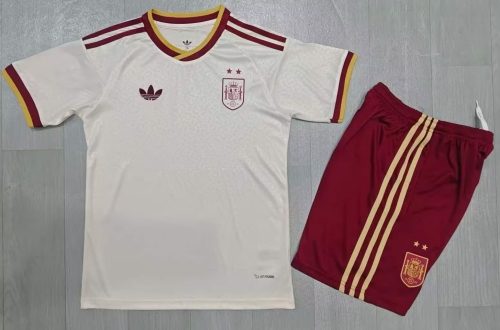 2 Star Kids 2026/27 Spain Away White Kids/Youth Soccer Uniform-49/530
