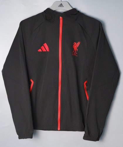 2026/27 Liverpool Black Windbreaker Hoodies Top With Hat-801