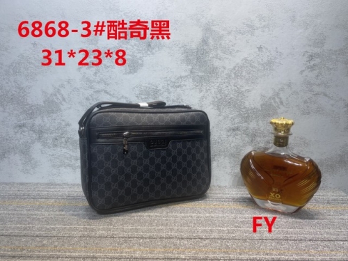 Men Handbags-OMMEN213