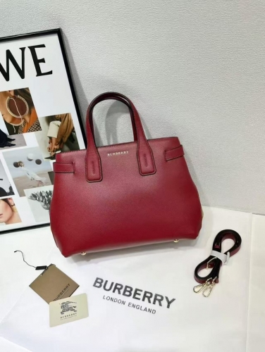 Burberr*y Handbags-260531-QQ00003