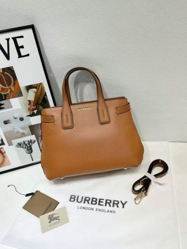 Burberr*y Handbags-260531-QQ00006