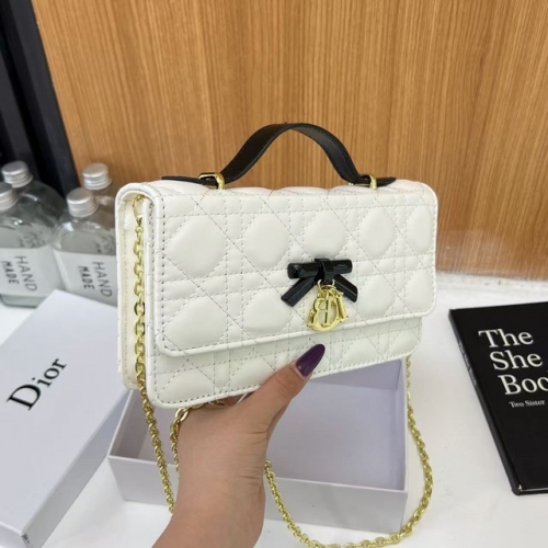 Dio*r Handbags-260531-XX11818
