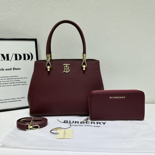 Burberr*y Handbags-260531-QQ00009