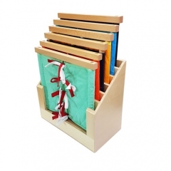 蒙特梭利材料木制玩具服装盒儿童教育梳妆架
