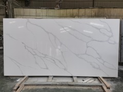 Calacatta white