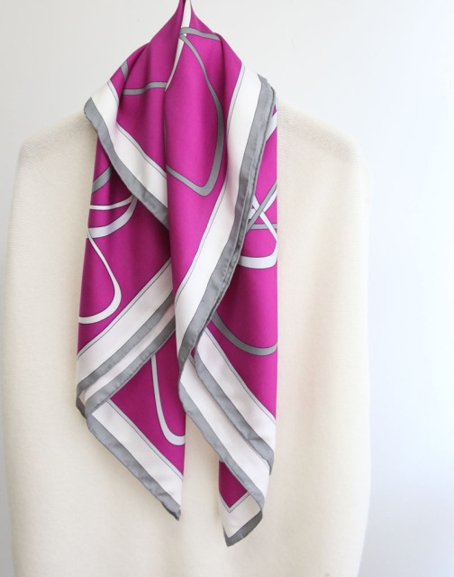 Square14MM 90cm  twill silk hand Rolled Edges Scarf