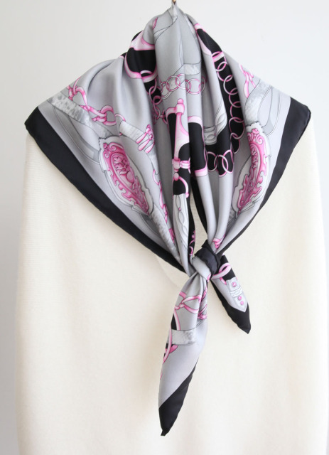Square12MM 90cm  Twill  silk hand Rolled Edges Scarf