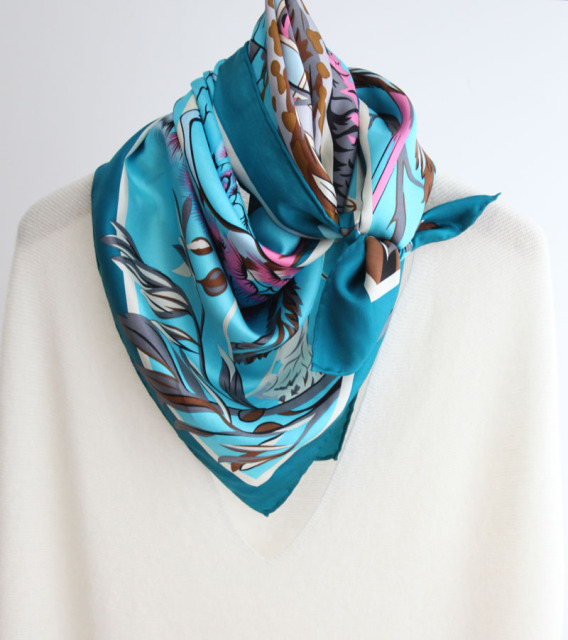 Square14MM 90cm  Twill  silk hand Rolled Edges Scarf