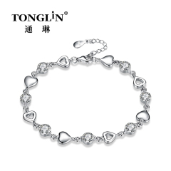 Bracciale da donna con maglia a cuore in argento con zirconi cubici