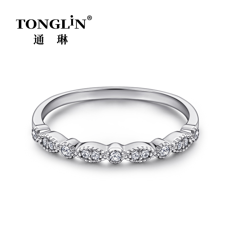 Heißer Verkauf Spitze Micro-intarsien Zirkon Silber Ring Für Frauen