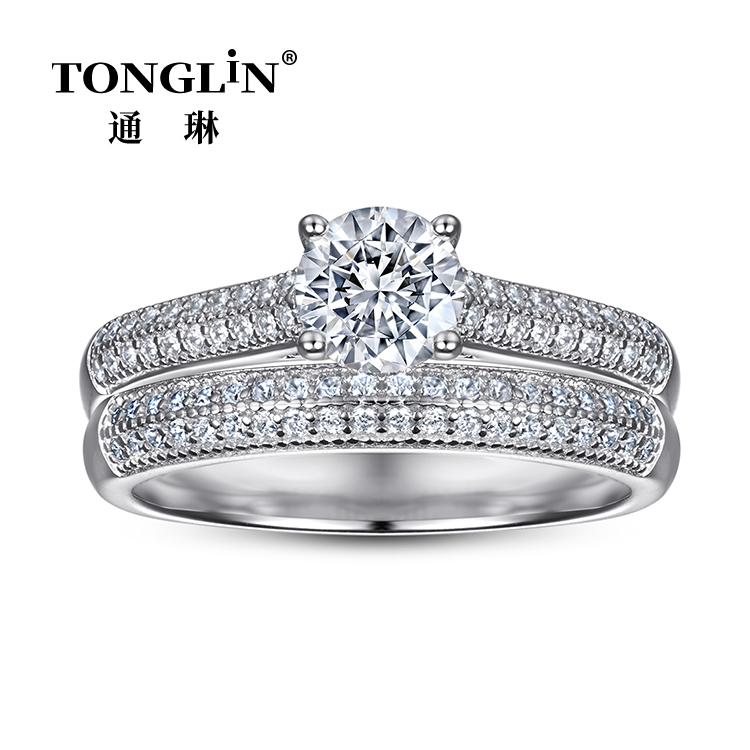 Conjuntos de anillos de boda de plata esterlina pavimentada con circonita para mujer