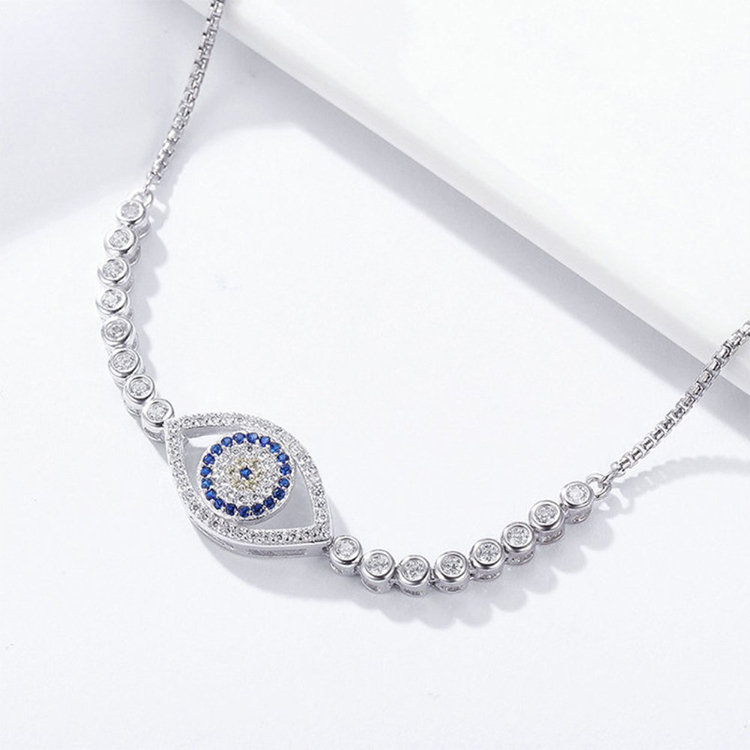 Bracelet Evil Eye en argent sterling avec zircone cubique