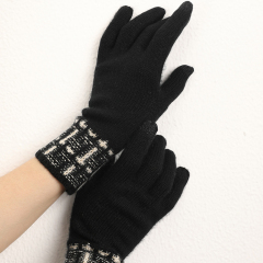 Elegant Cashmere Gloves