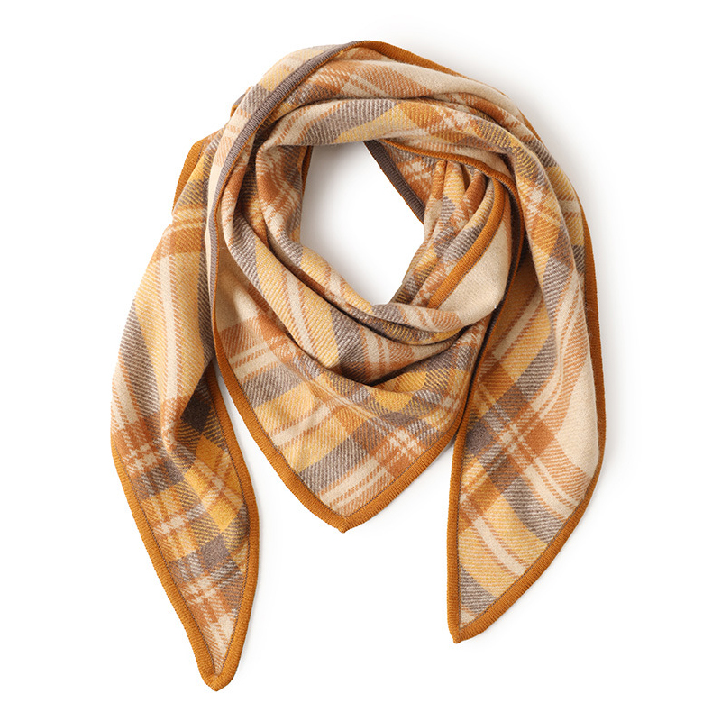 Evergreen Plaid Pure Cashmere Triangle Scarf