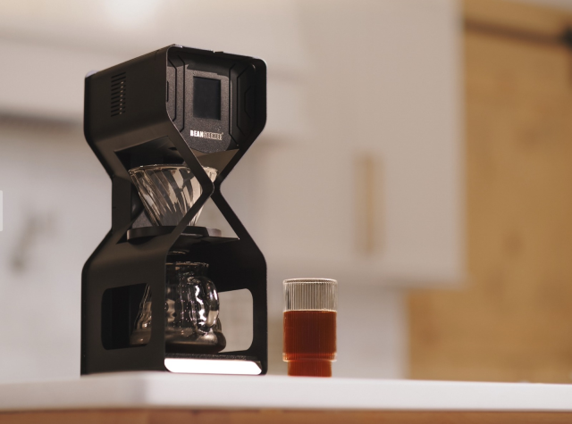 BeanSeeker: Coffee Ice Dripper Automated ice coffee machine
