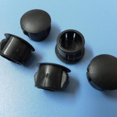 Plastic stopper plugging
