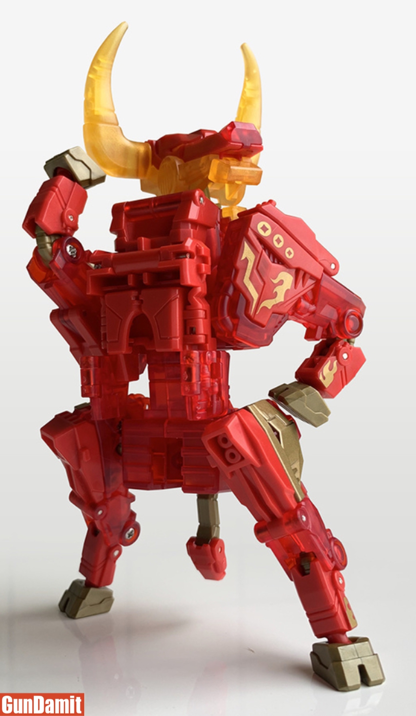 BeastBox BB-33 Blazingspear robot mode rear view red mecha detail flame pattern BeastBox BB-33 Blazingspear robot mode rear view red mecha detail flame pattern