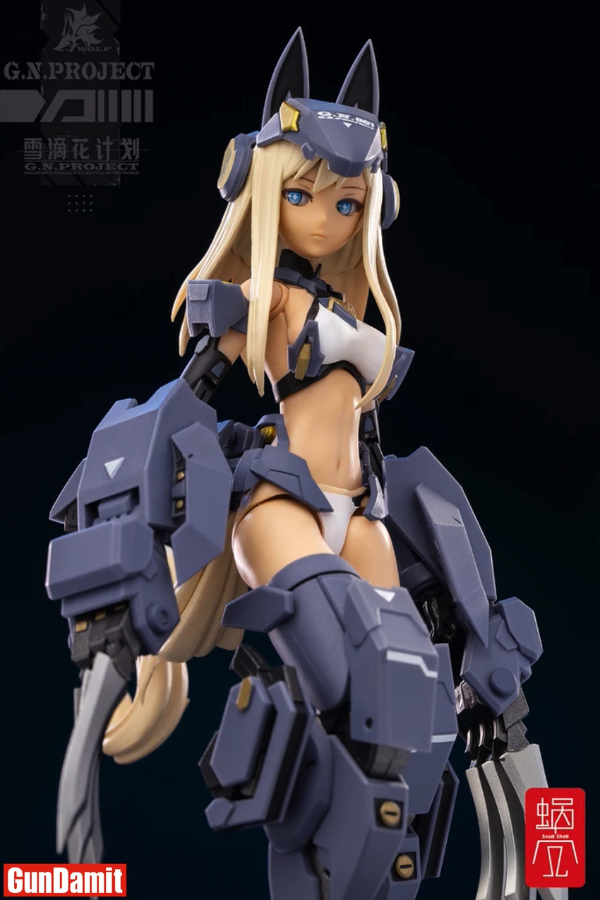 Snail Shell WOLF-001 Wolf Girl dynamic sitting pose close-up with claw accessories Snail Shell WOLF-001 Wolf Girl dynamic sitting pose close-up with claw accessories