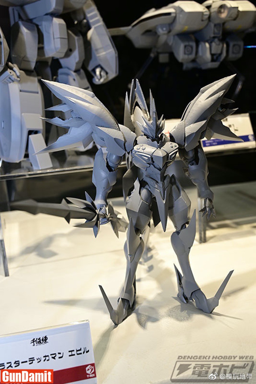 Sentinel Riobot Tekkaman Evil Evolution Version grey prototype rear view showing crystal wing details Sentinel Riobot Tekkaman Evil Evolution Version grey prototype rear view showing crystal wing details