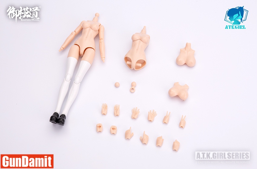A.T.K. Girl body parts and interchangeable hands accessories A.T.K. Girl body parts and interchangeable hands accessories