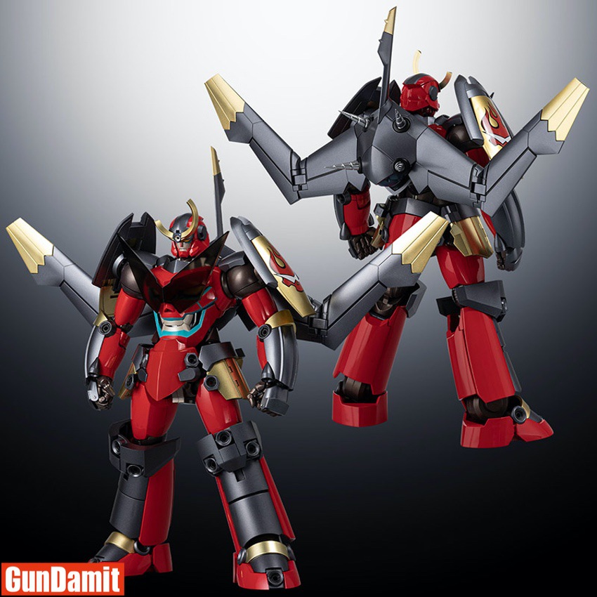 Sentinel RIOBOT Gurren Lagann combined form with wings alongside standard Gurren Lagann comparison Sentinel RIOBOT Gurren Lagann combined form with wings alongside standard Gurren Lagann comparison