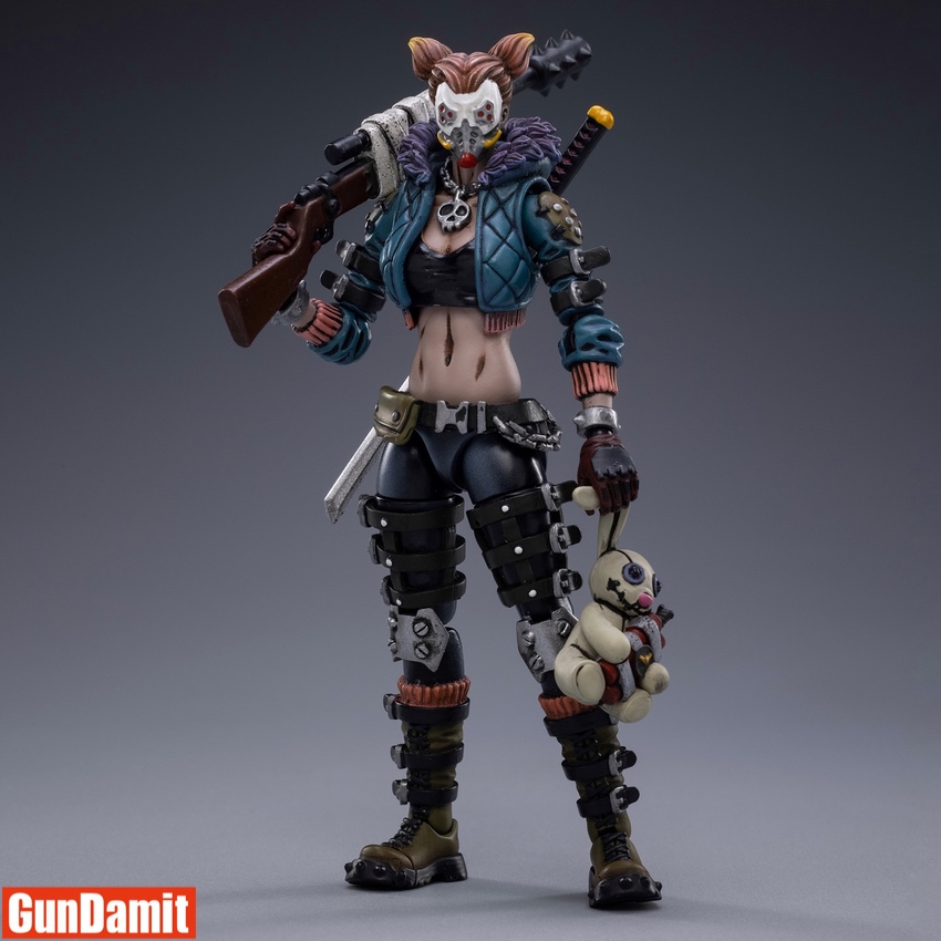 JoyToy 1/18 Cult of San Reja Ailie front view with rifle and bunny plush JoyToy 1/18 Cult of San Reja Ailie front view with rifle and bunny plush