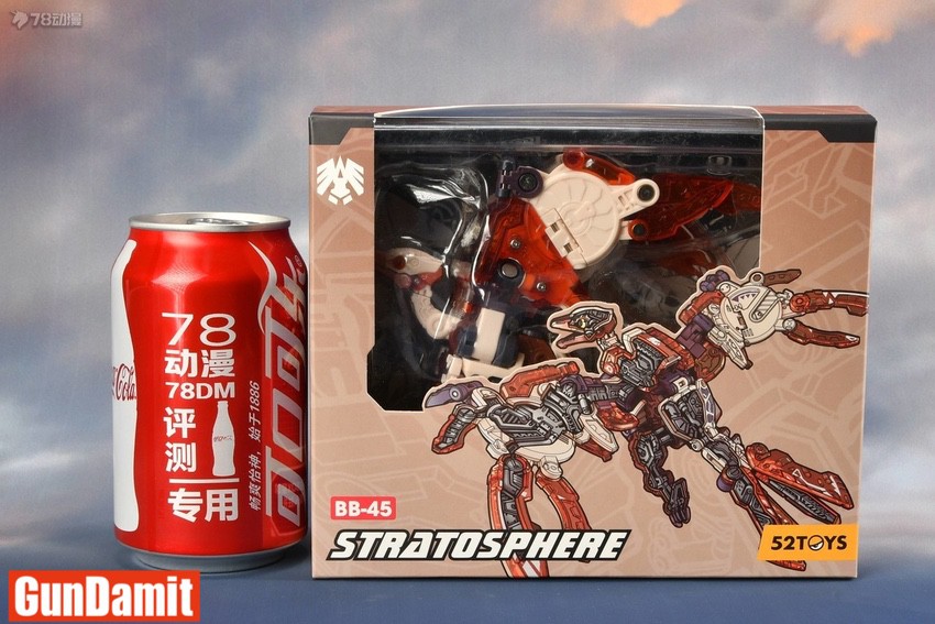 52Toys BeastBox BB-45 Stratosphere box packaging next to size reference can 52Toys BeastBox BB-45 Stratosphere box packaging next to size reference can