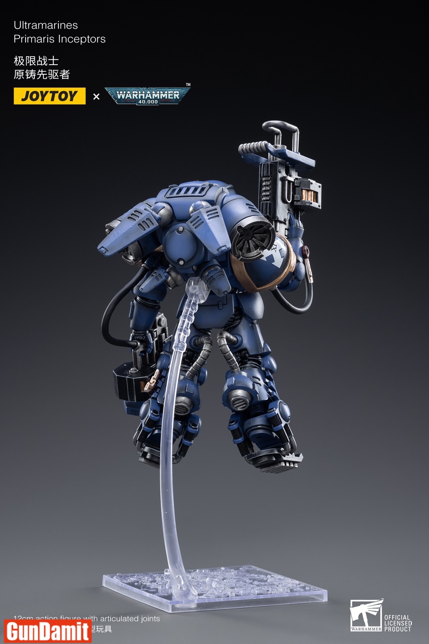 JoyToy Ultramarines Primaris Inceptor rear detail showing jump pack thrusters and backpack-mounted weaponry JoyToy Ultramarines Primaris Inceptor rear detail showing jump pack thrusters and backpack-mounted weaponry