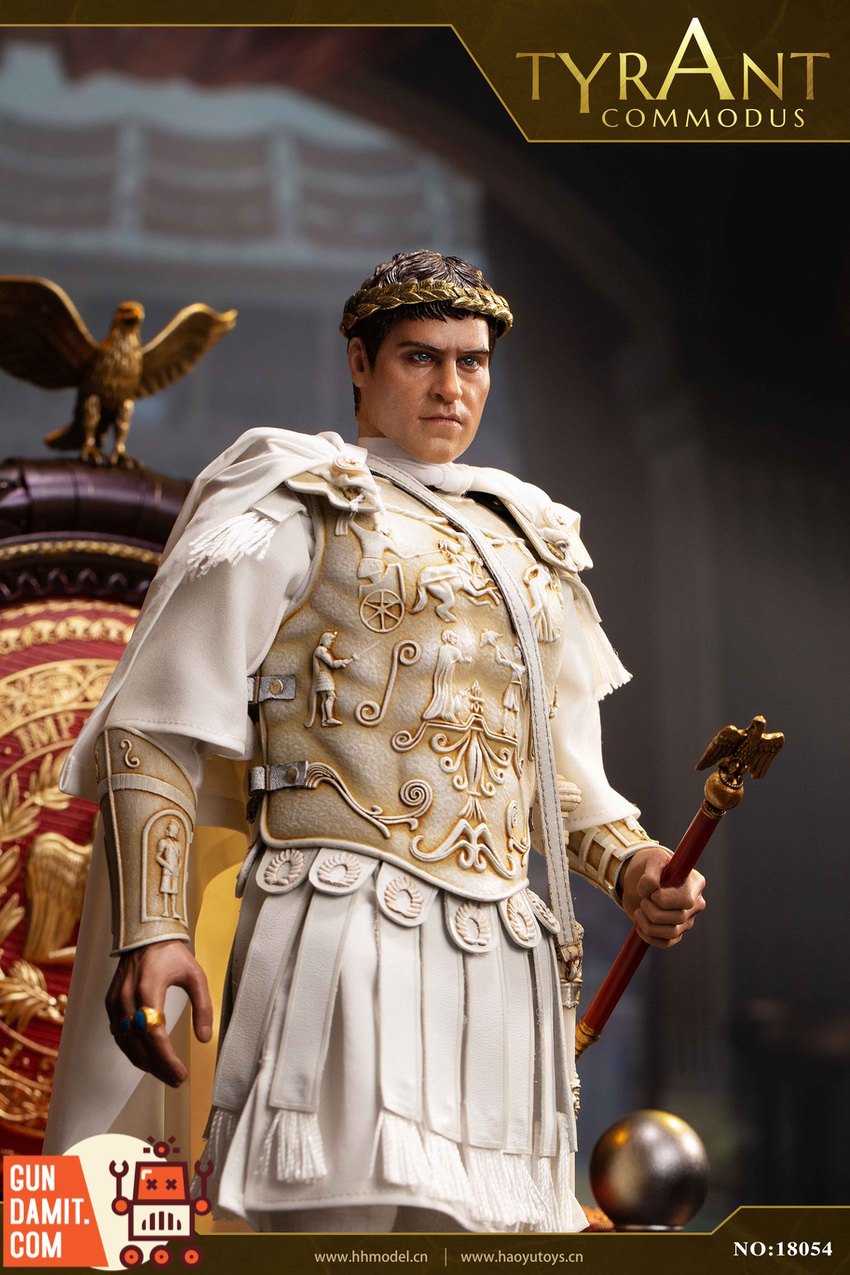 HH Model Commodus Tyrant close-up with laurel crown and scepter HH Model Commodus Tyrant close-up with laurel crown and scepter